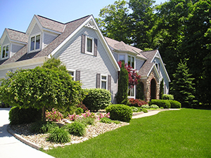 Landscapers and Lawncare Services in Goodwater, AL